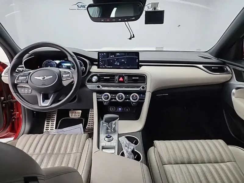 Genesis G70