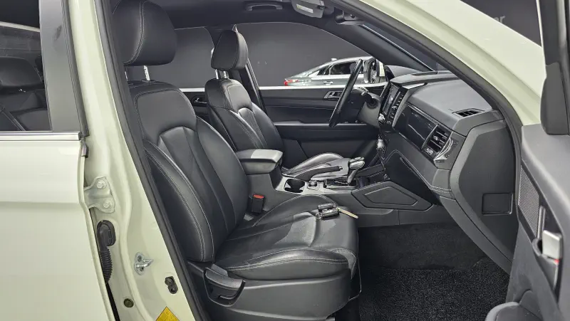 SsangYong Rexton Sports Khan