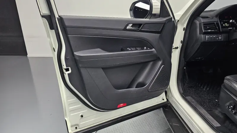 SsangYong Rexton Sports Khan