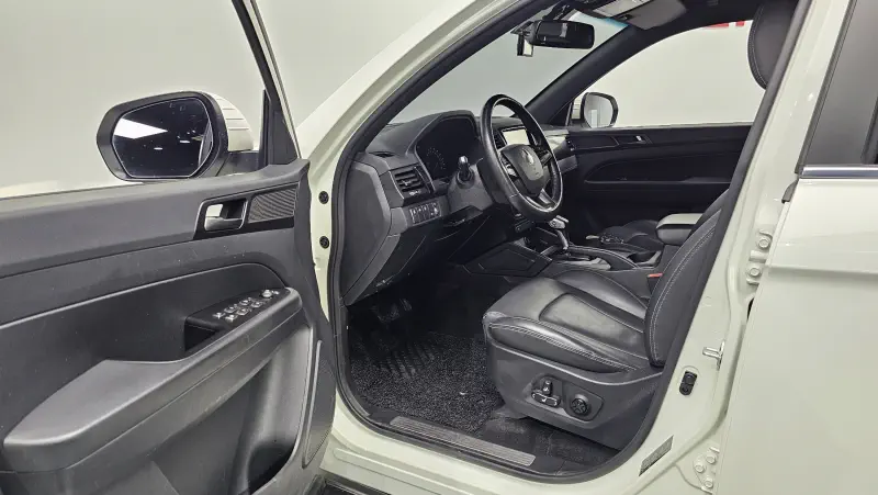 SsangYong Rexton Sports Khan