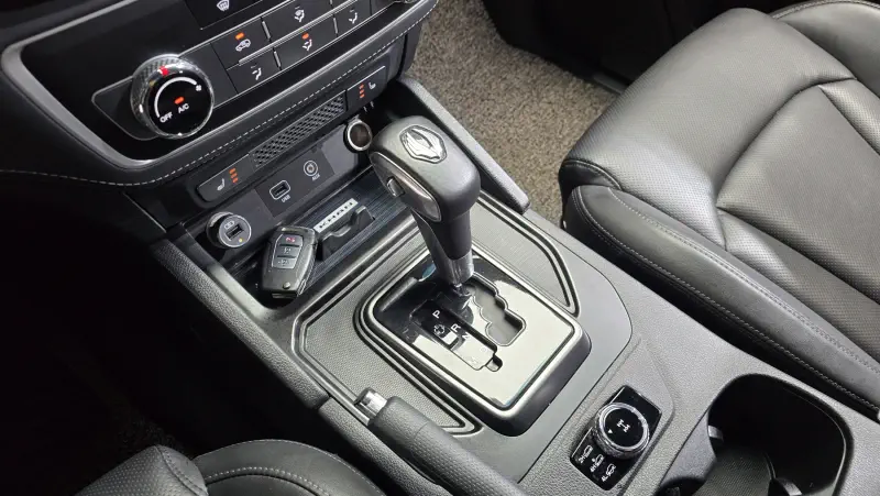 SsangYong Rexton Sports