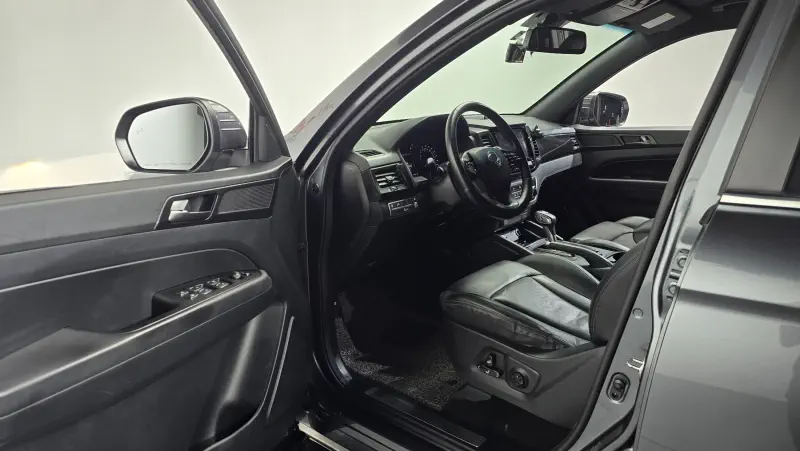 SsangYong Rexton Sports