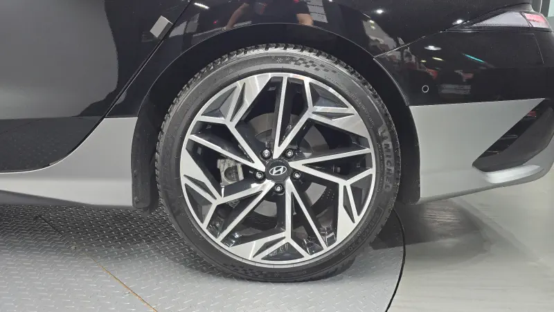 Hyundai Ioniq 6
