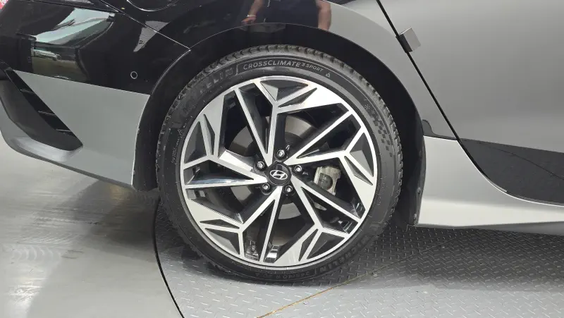 Hyundai Ioniq 6