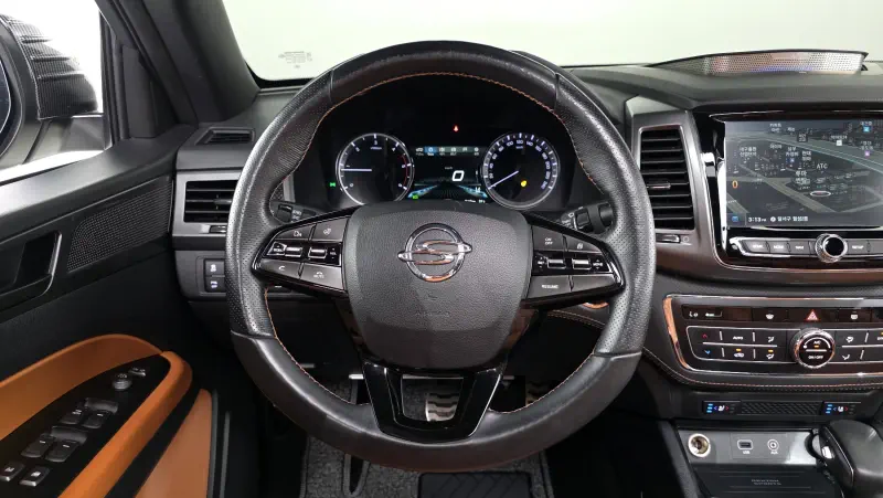 SsangYong Rexton Sports Khan