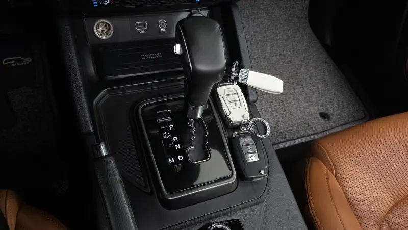 SsangYong Rexton Sports Khan