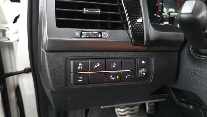 SsangYong Rexton Sports Khan