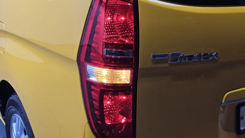 Hyundai Grand Starex