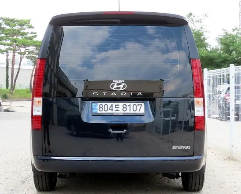 Hyundai Staria
