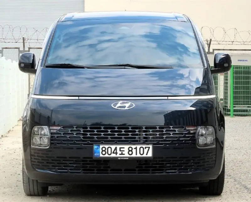 Hyundai Staria