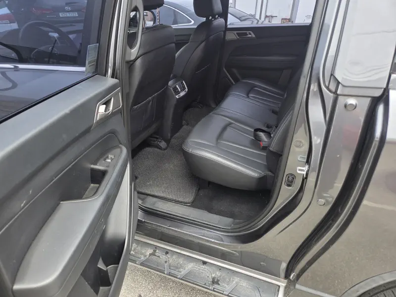 SsangYong Rexton Sports Khan