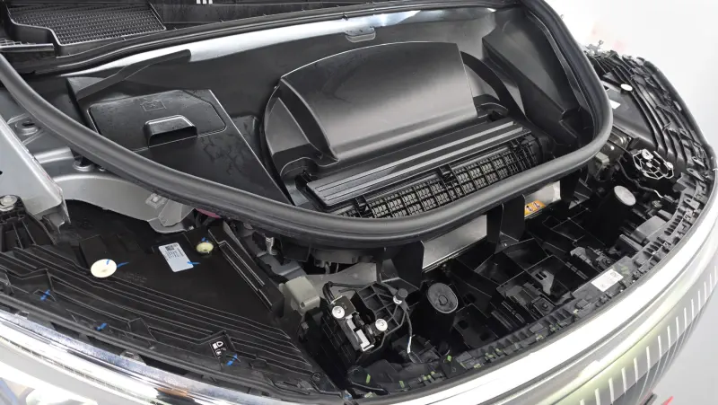 Mercedes-Benz EQS SUV