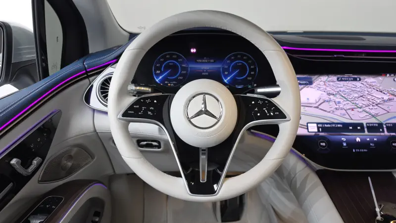 Mercedes-Benz EQS SUV