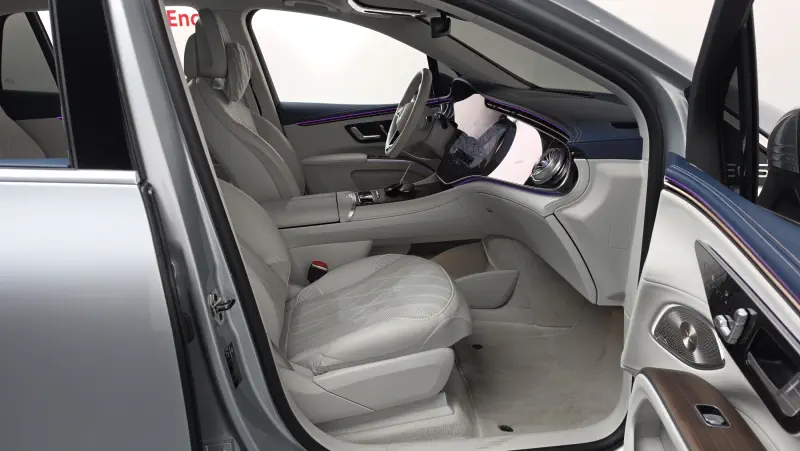 Mercedes-Benz EQS SUV