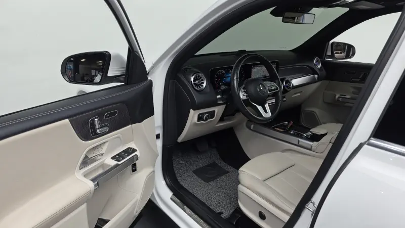 Mercedes-Benz GLB-Class