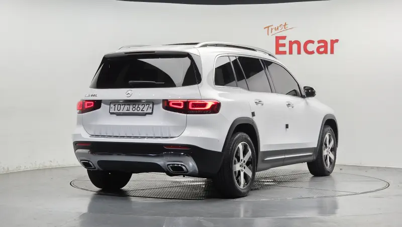Mercedes-Benz GLB-Class