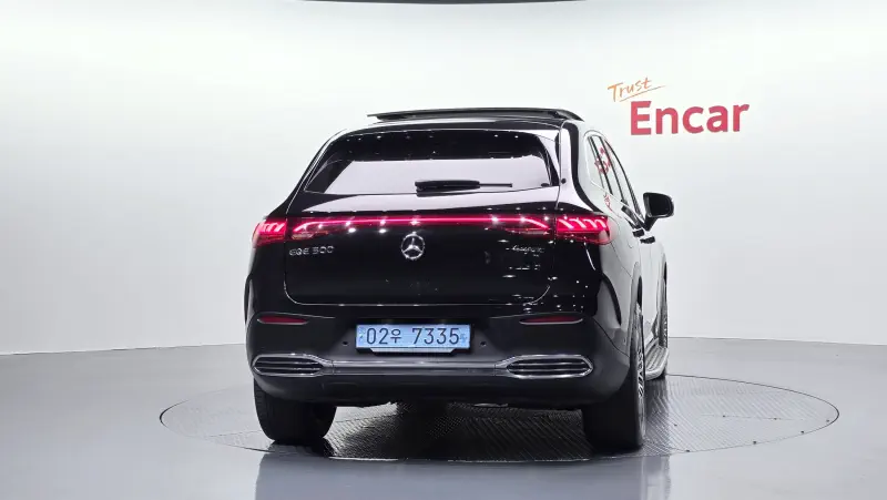 Mercedes-Benz EQE