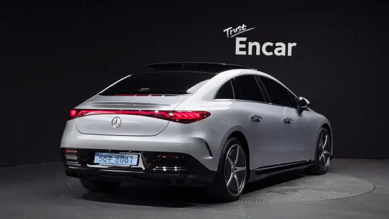 Mercedes-Benz EQE