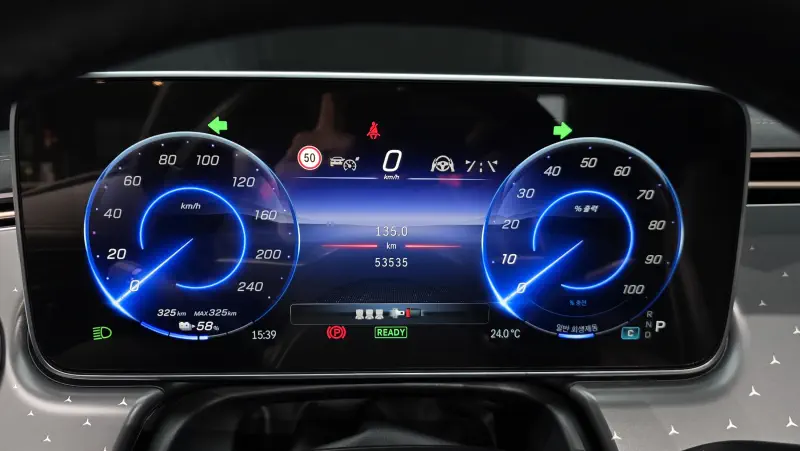 Mercedes-Benz EQE
