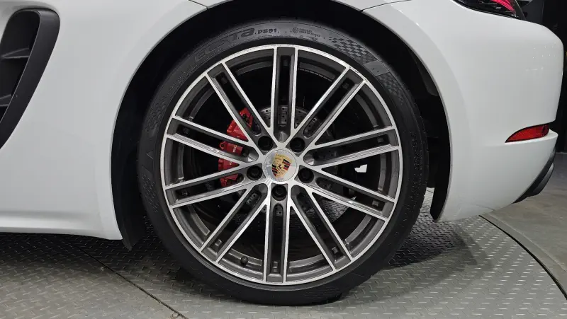Porsche Boxster