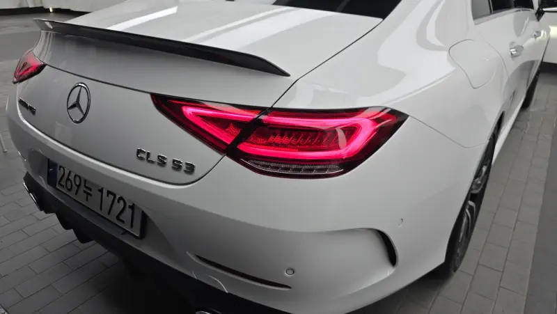 Mercedes-Benz CLS-Class