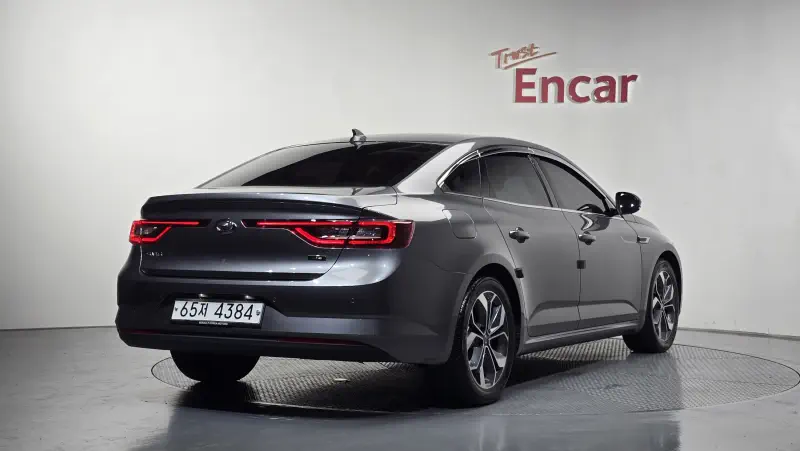Renault Samsung SM6