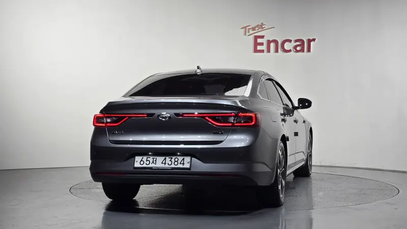 Renault Samsung SM6