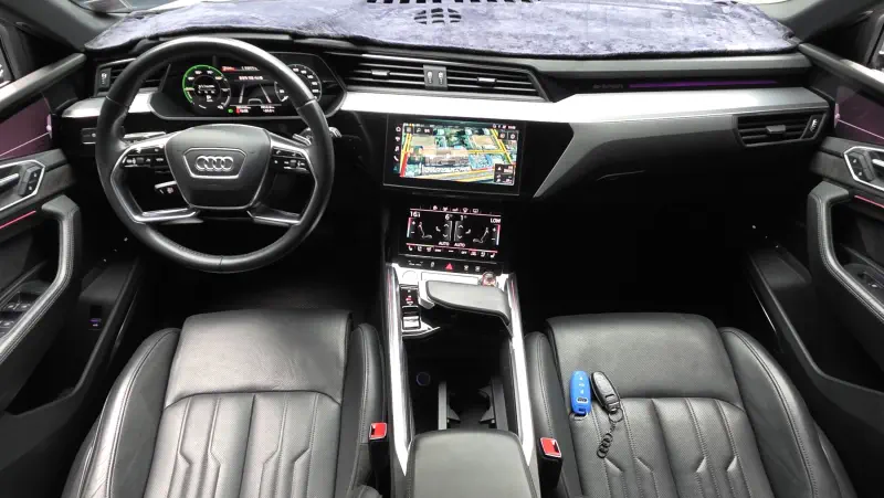 Audi e-tron