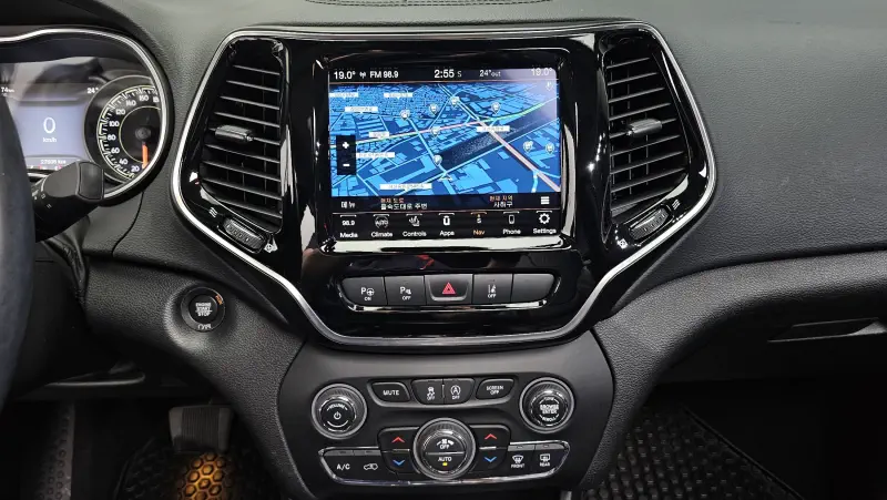Jeep Cherokee