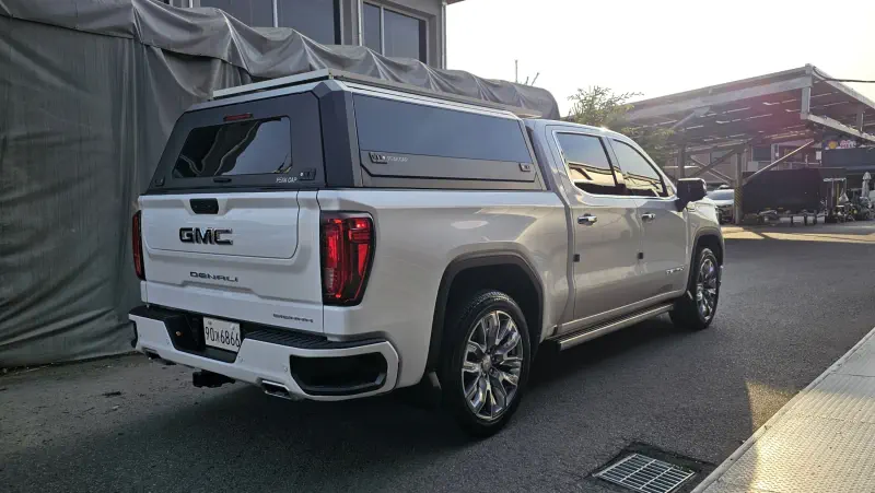 GMC SIERRA