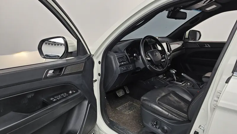 SsangYong Rexton Sports Khan