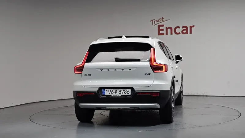 Volvo XC40