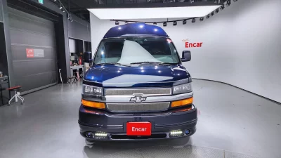 Chevrolet Express Van