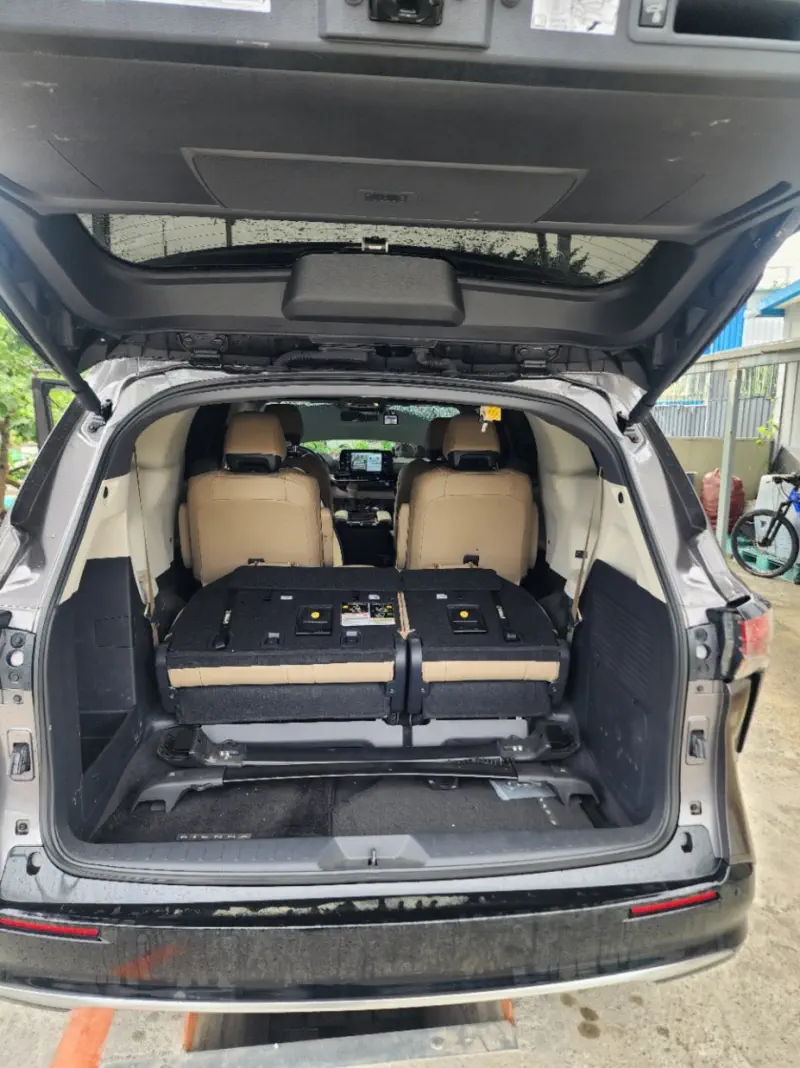 Toyota Sienna