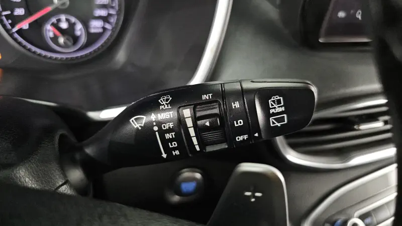 Hyundai Santa Fe 2021 - фото 27