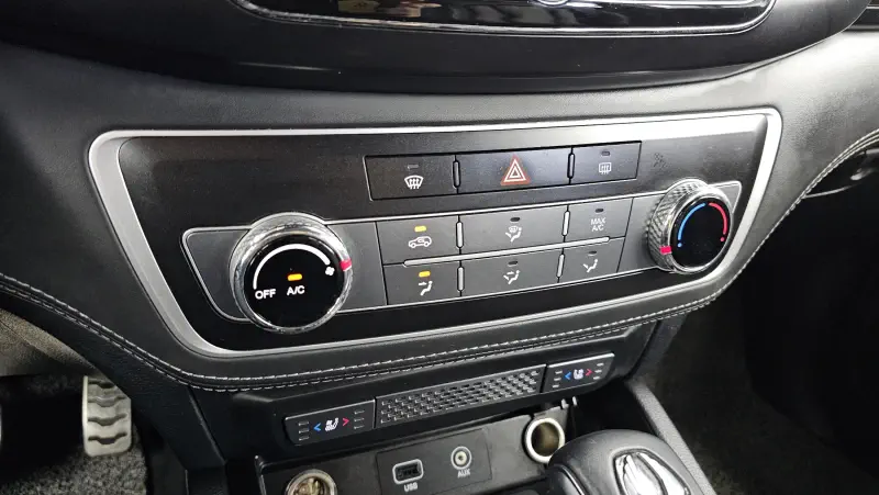 SsangYong Rexton Sports Khan
