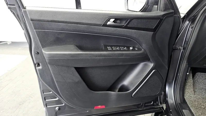 SsangYong Rexton Sports Khan
