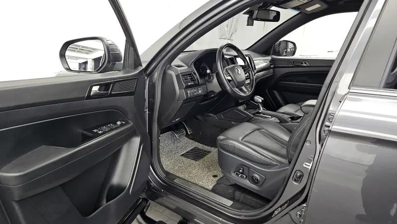 SsangYong Rexton Sports Khan