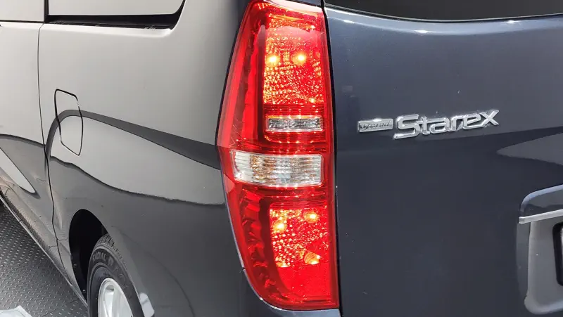 Hyundai Grand Starex
