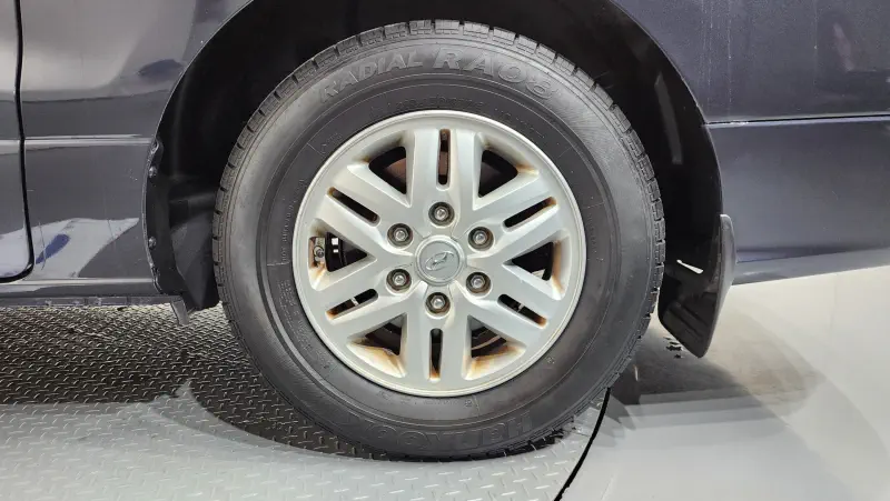 Hyundai Grand Starex