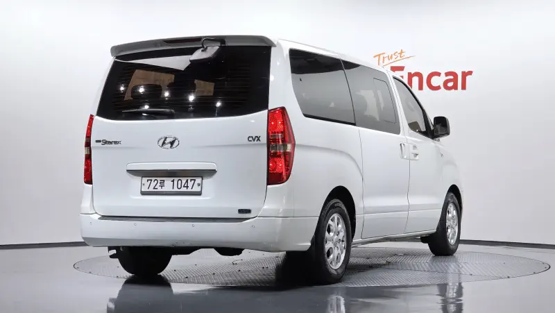 Hyundai Grand Starex