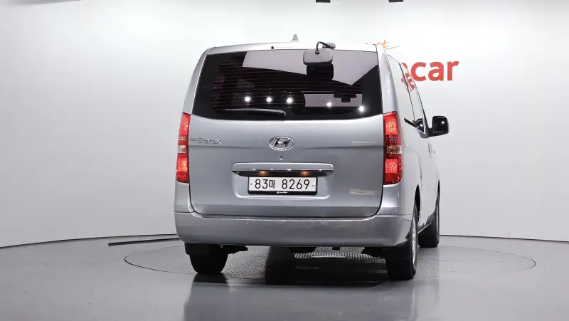 Hyundai Grand Starex
