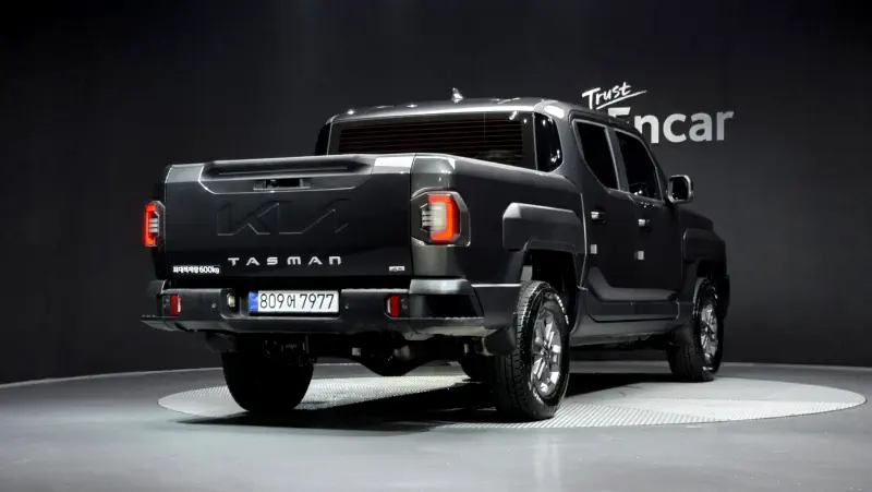 Kia Tasman