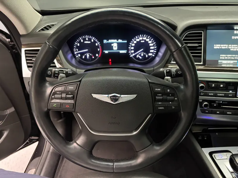 Genesis G80