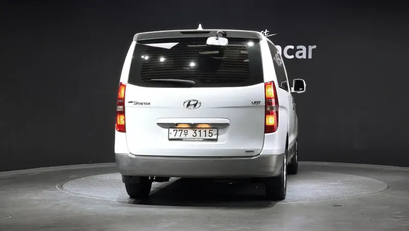 Hyundai Grand Starex