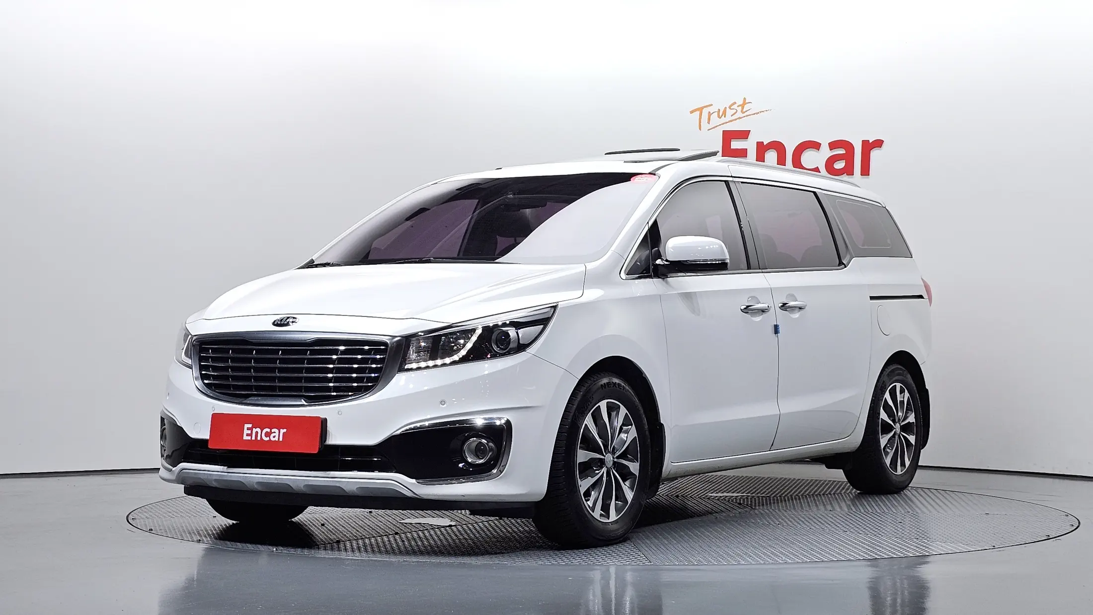 Kia Carnival 2016