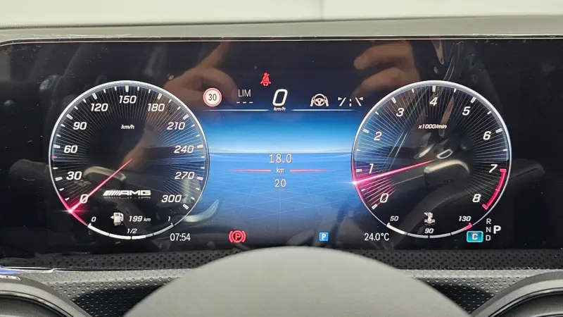 Mercedes-Benz CLA-Class