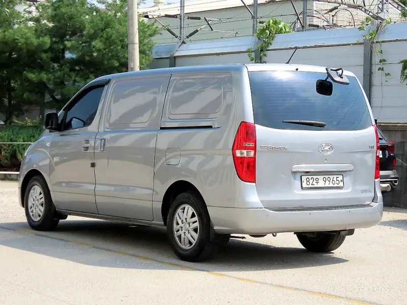 Hyundai Grand Starex
