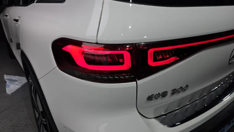 Mercedes-Benz EQB