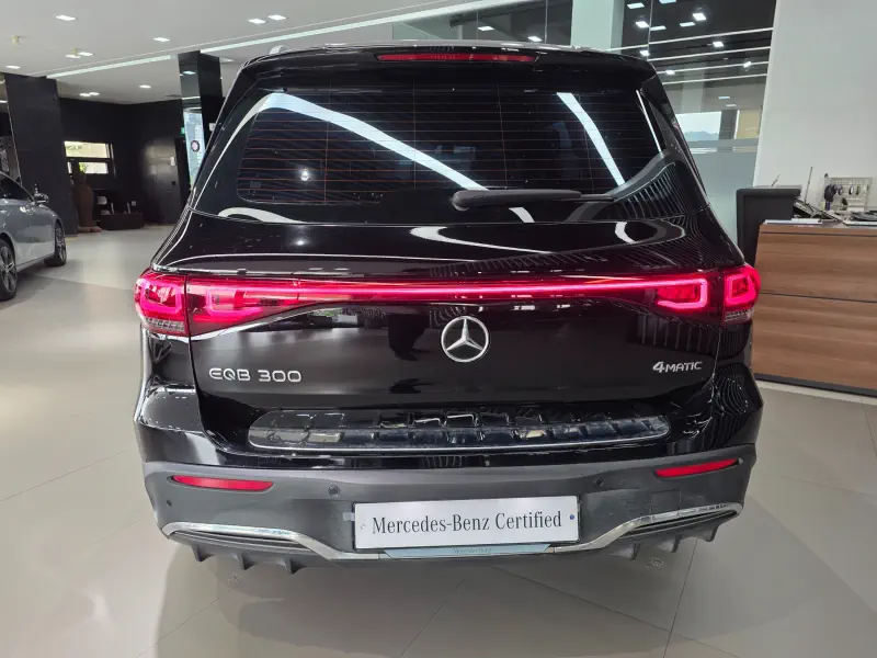 Mercedes-Benz EQB